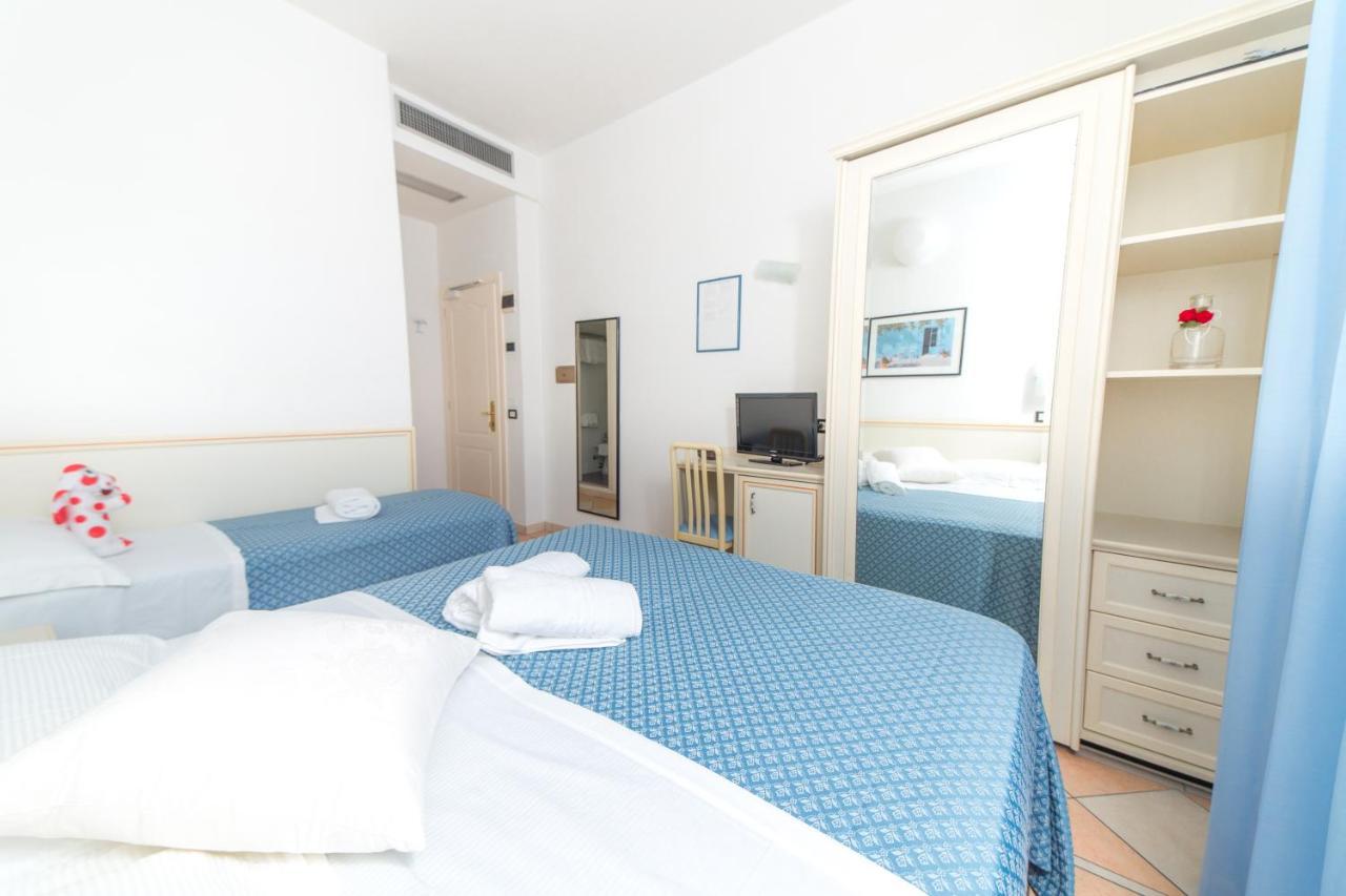 Hotel Elite Cattolica Zewnętrze zdjęcie