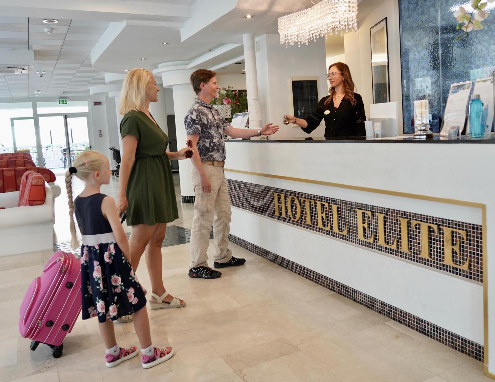 Hotel Elite Cattolica Zewnętrze zdjęcie