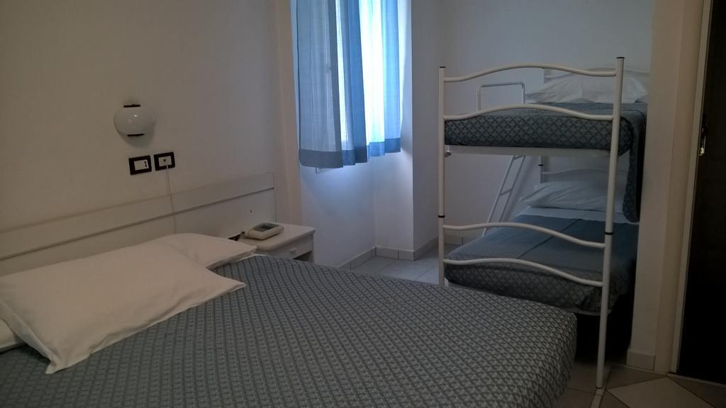 Hotel Elite Cattolica Pokój zdjęcie